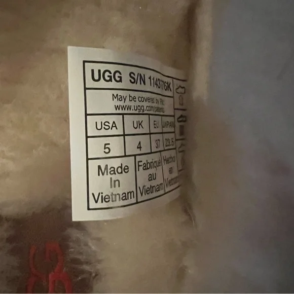 NWT UGG Tazz Slippers Chestnut Size Big Kids Y5/Women’s 7 - Picture 13 of 16